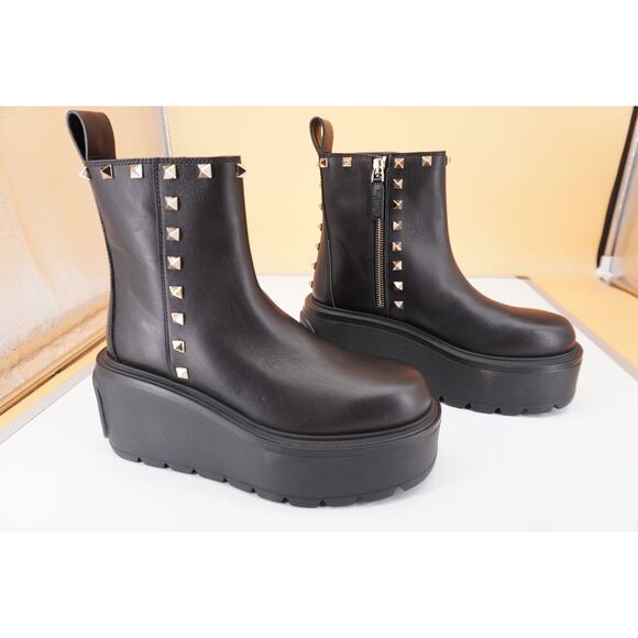 Valentino Uniqueform VLOGO Platform Chelssea Boot SZ 35 Rockstud $1190 NIB - Picture 9 of 9